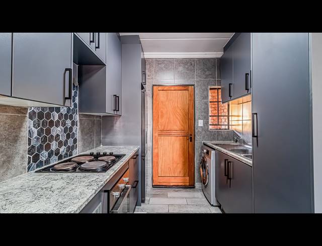 2 BEDROOM APARTMENT FOR SALE IN ELSPARK